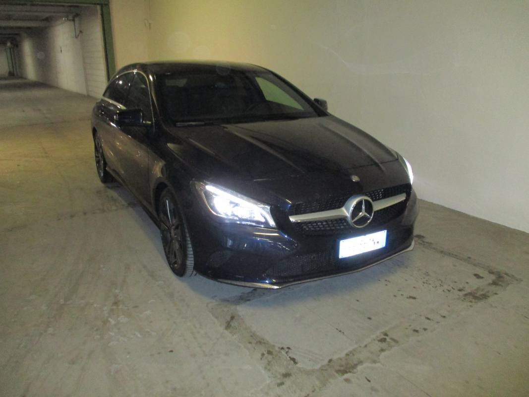 MERCEDES-BENZ MERCEDES CLASSE CLA CLA 220 D AUTO 4MATIC SPORT SB SW